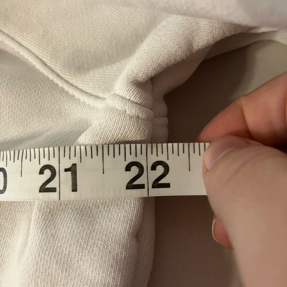 Agolde Strong Sholder Think Knit Sweater Women’s Sz M White Designer Casual - Picture 7 of 8